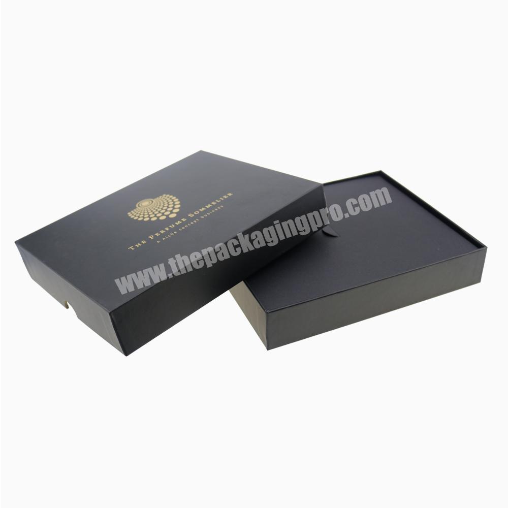 China custom Luxury gold foil lid and base matte black box packaging