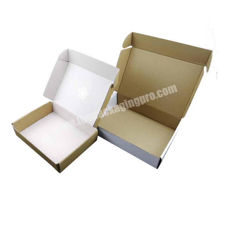 China Custom Size Scarf Rigid Flat Corrugated Board Carton Shipping Box Printed Mailer Paper Post Garment Box for Soap Bag Hair
