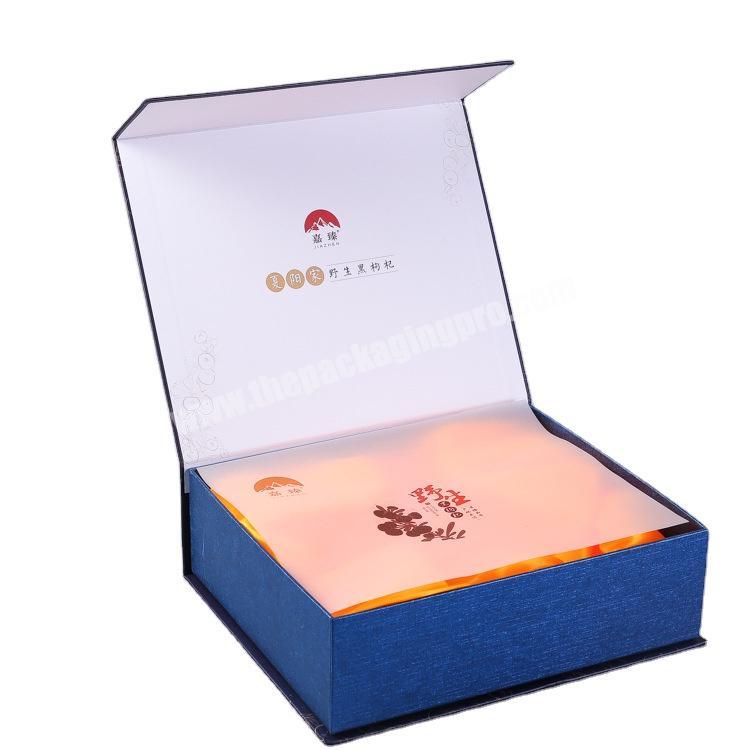 China factory luxury custom rigid cardboard with silk lining magnetic packaging clamshell gift box