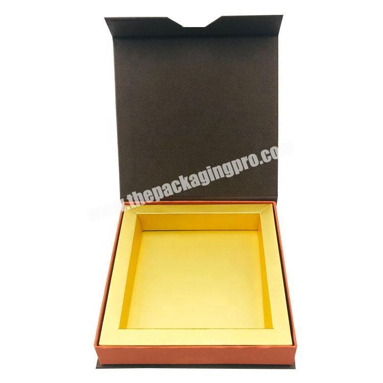 China factory rigid paper magnetic closure empty chocolate paper box with gold inner box