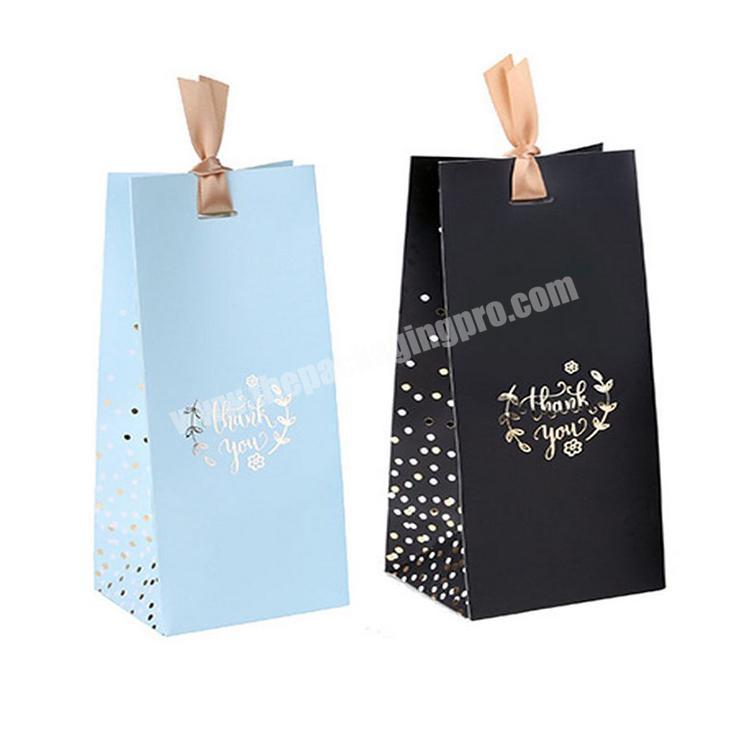 China mafanufacturer luxury gift packaging bag with custom design printing