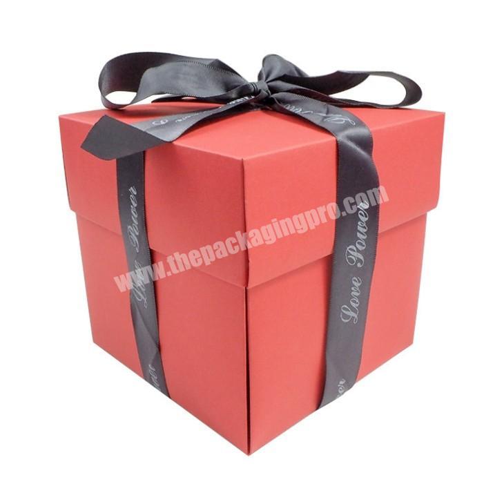 China manufacturer custom luxury custom logo treasure packaging round gift boxes with bow ribbon