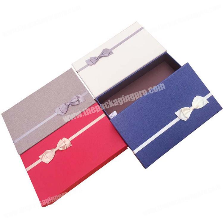 China Supplier Custom Printing Luxury Paper Lid and Base Ribbon Wedding Gift Packaging Box