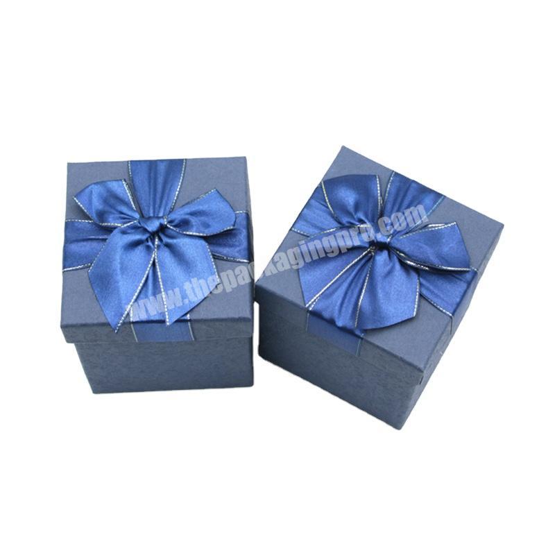 China Supplier Male gift box 2mm thickness gift paper box luxury christmas gift box