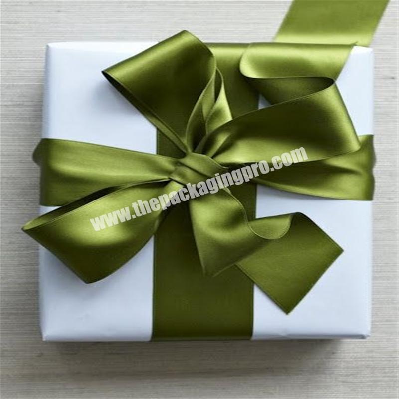 christmas wedding Customized logo, Unique style of the paper box with lid