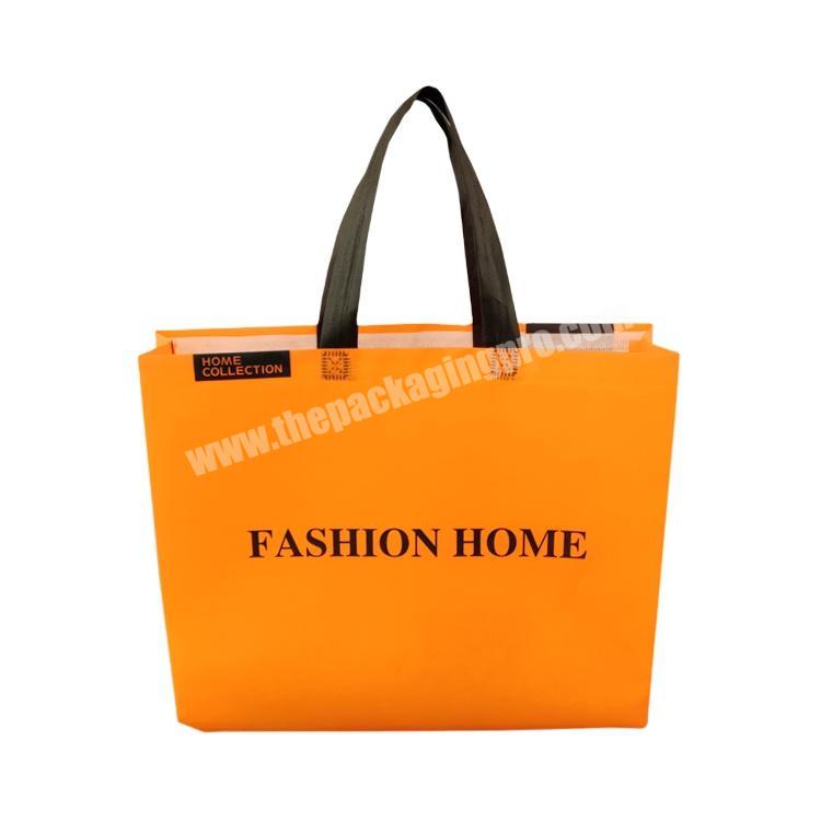 Colorful Printed Cloth Christmas Supplier Pp Coated Clothing Shopper Non Woven Ecological Nonwoven Bag