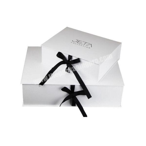 creative satin fabric cardboard box magnetic closure gift box packaging gift box