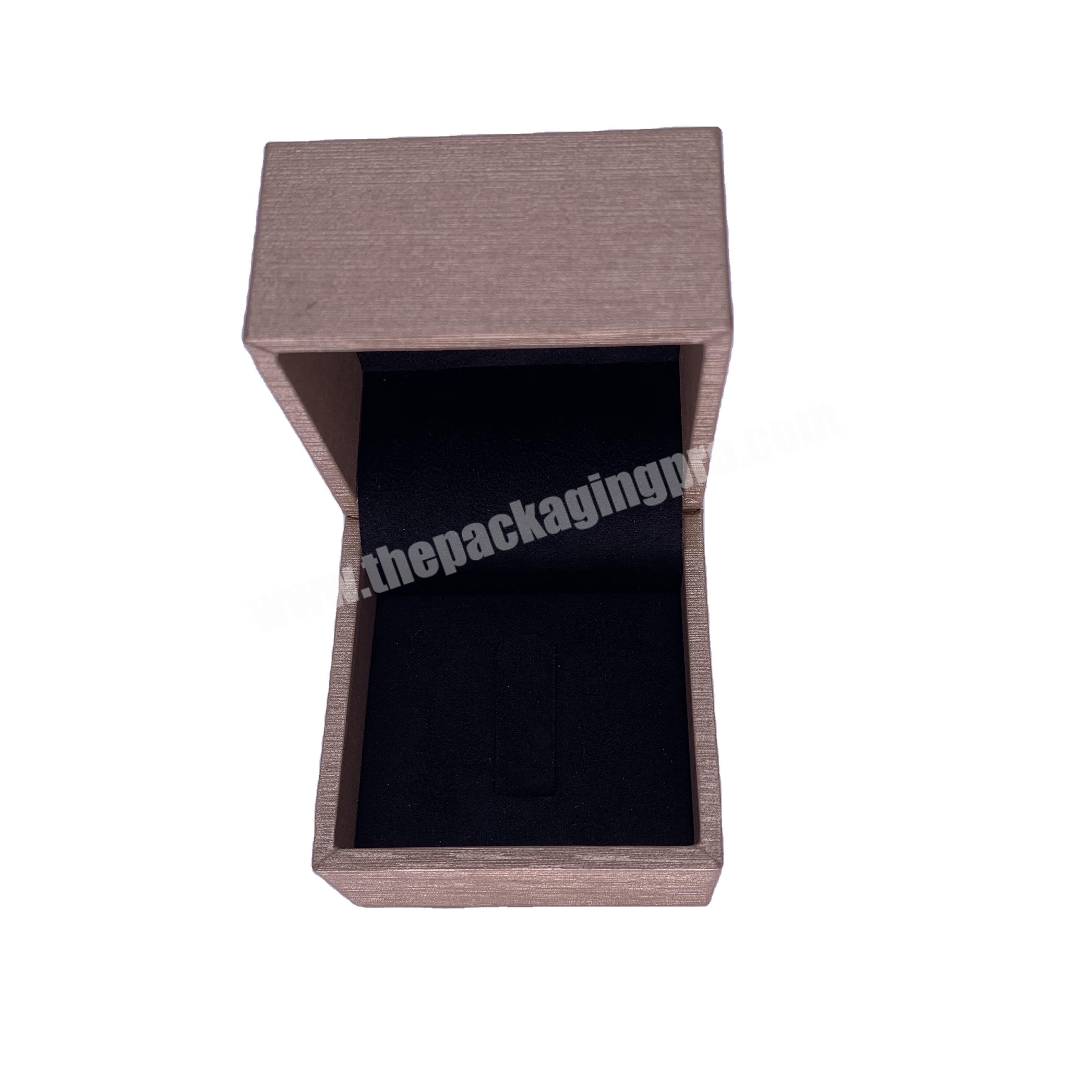 Crepack customized jewelry ring box with PU and velvet material Size  58 x 58 x 50mm