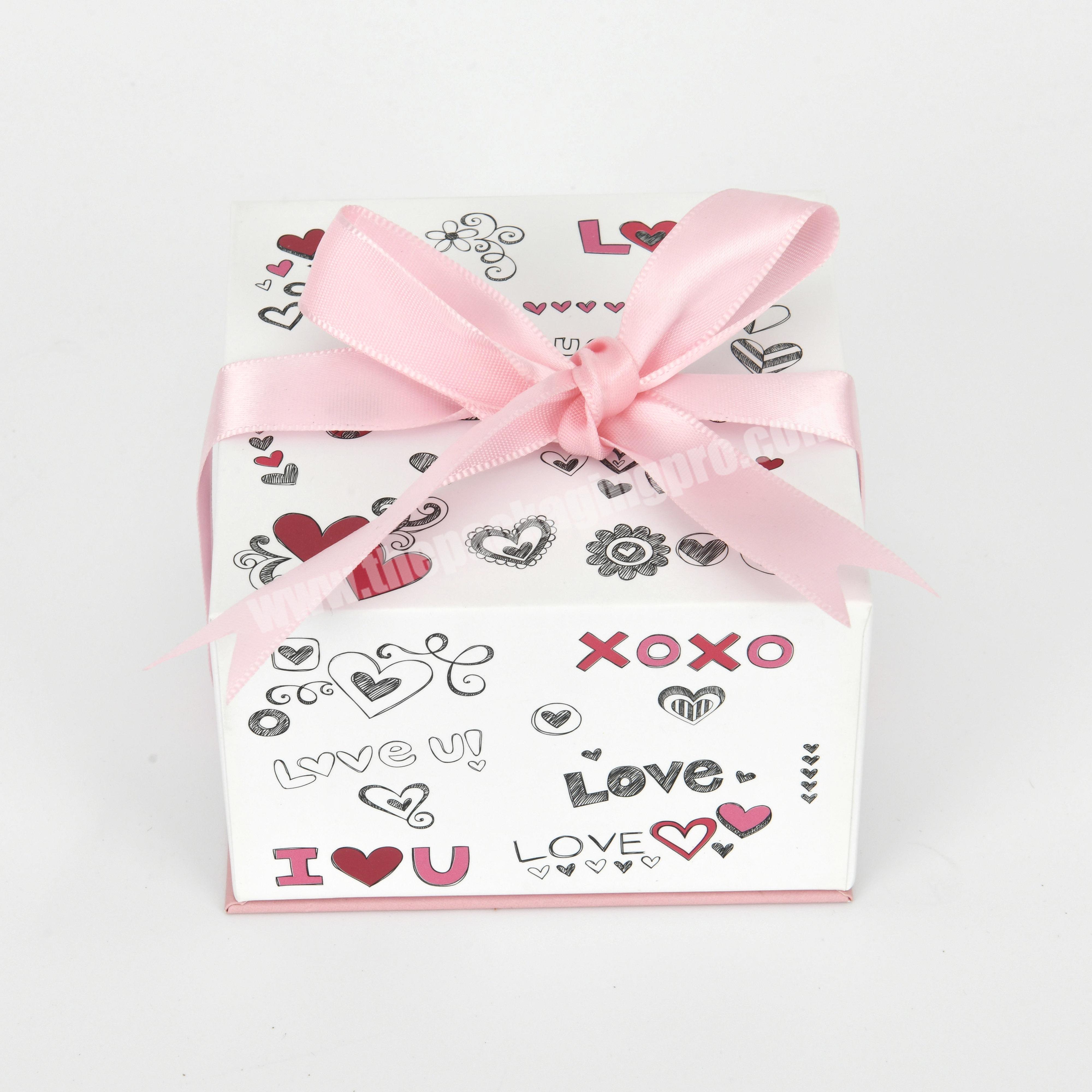 Custom Beautiful Luxury Wedding paper Gift Box with Ribbon Closure and lid