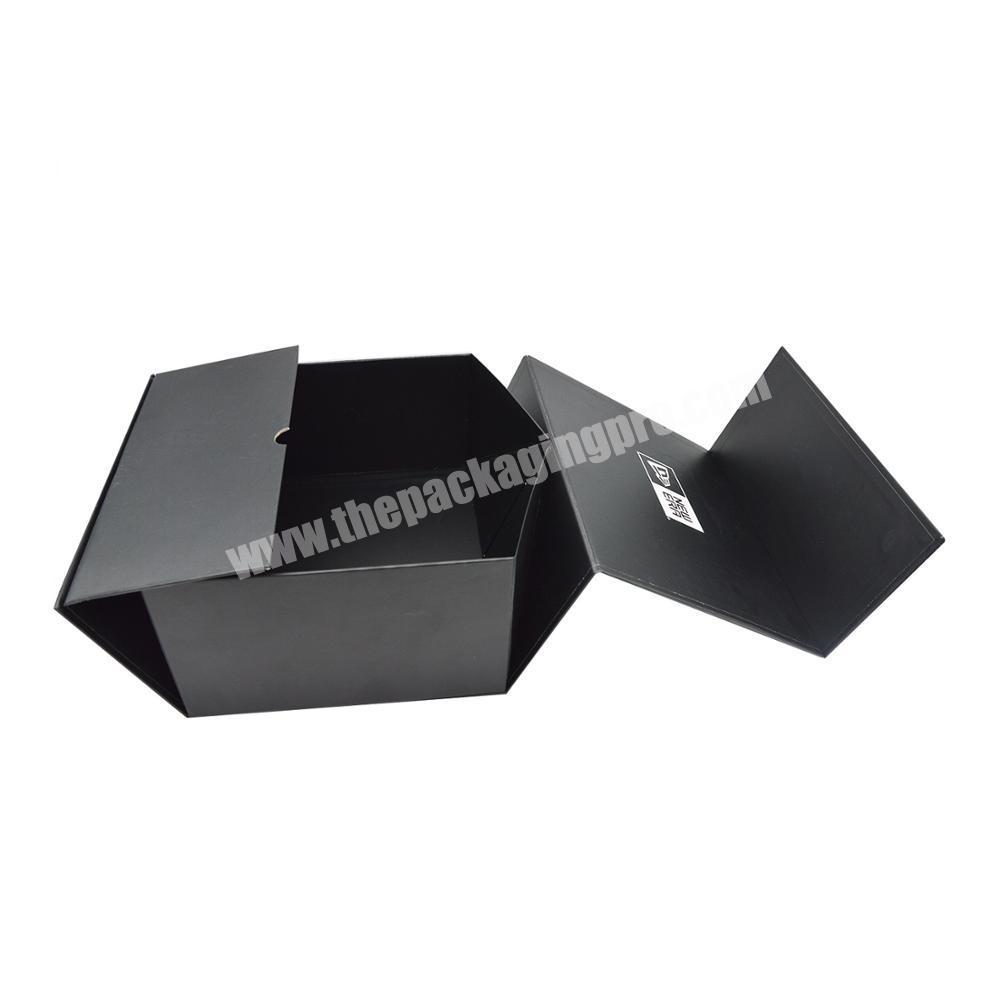 Custom black paper packaging magnetic closure folding garment box