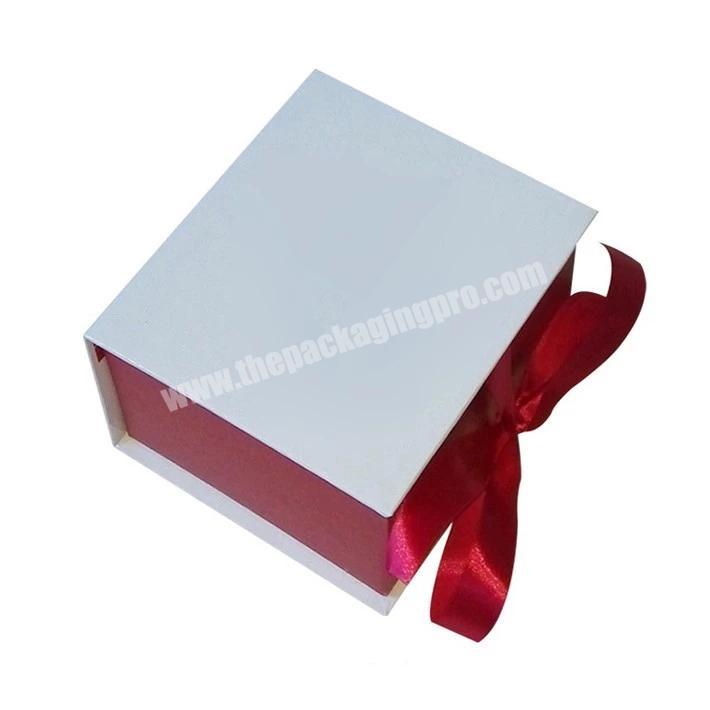 Custom Cardboard Bridesmaid Gift BoxWedding Favors Bridesmaid Gift Box