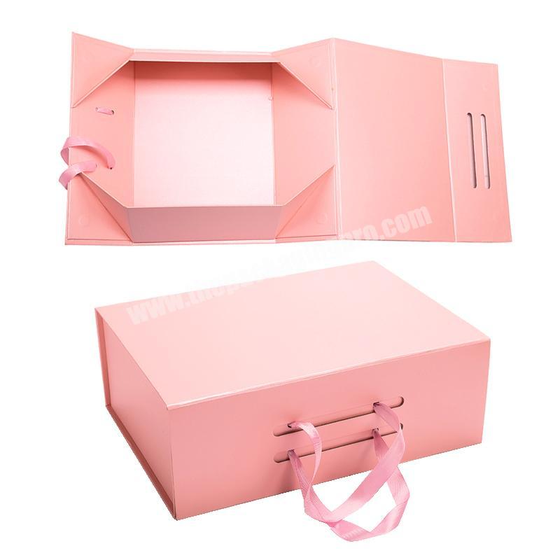 Custom Color And Size Cardboard magnet close box with Ribbon Handle