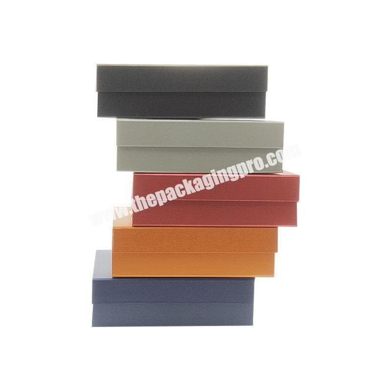 Custom color cheap bulk retail packaging magnetic boxes for gift packing