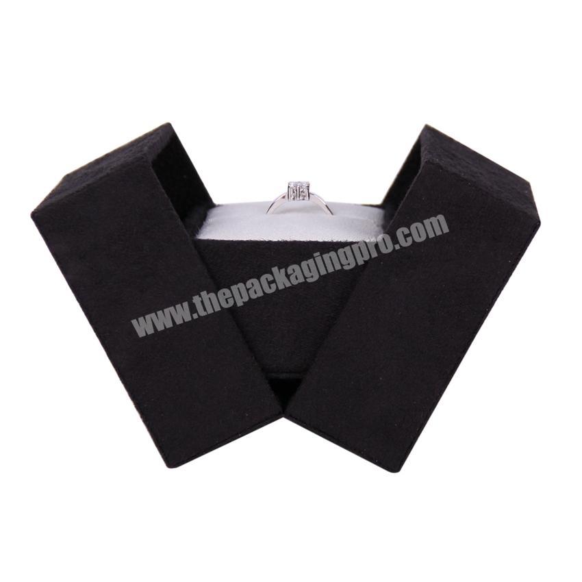 Custom design black velvet jewelry ring gift box manufacturer