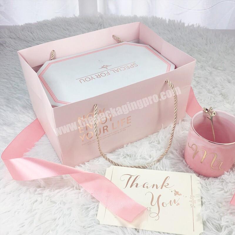 Custom Eco-friendly Cardboard Special Shape Wedding Gift Packaging Box with Lid Cover