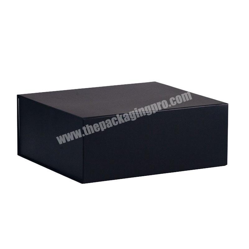 Custom eco friendly deep black folding magnetic flap gift boxes for clothes