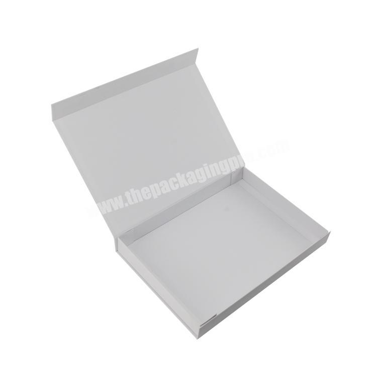 Custom Eco Friendly Plain Magnetic Foldable White paper gift packaging box