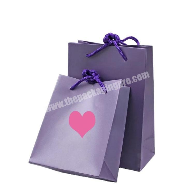 Custom Eco friendly Printed Wedding Birthday Gift Paper Bag with heart Stamping