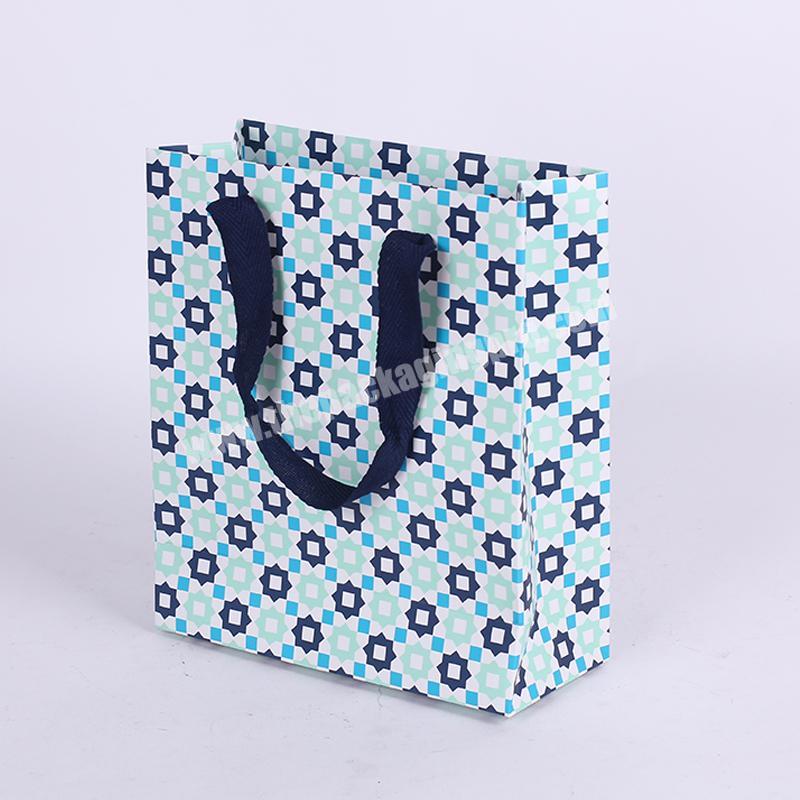 Custom Factory Price Clothing Paper Bag With Handle