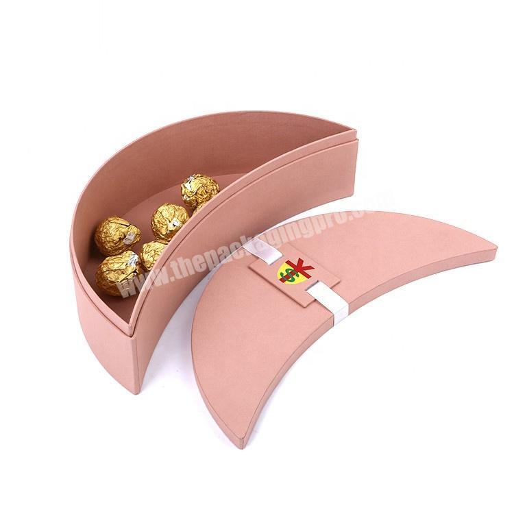 Custom Half Moon Shaped Cardboard Paper Packaging Candy Storage Chocolate Gift Box With Lid