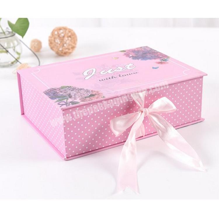 Custom Handmade Logo Recycled Cardboard Packaging Magnetic Closure Foldable Shoe Clothes Paper Gift Boxes