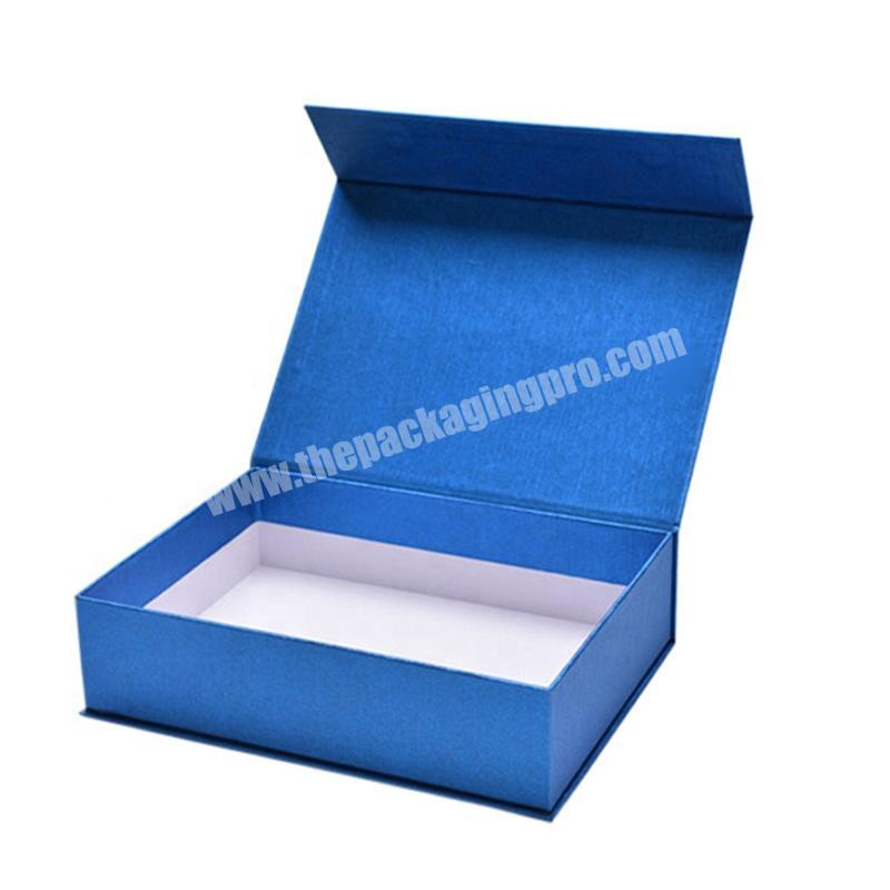 Custom High Quality Book Shaped Magnetic Close Luxury Gift Set Cosmetic Packaging Box Can Add BlisterTray Insert