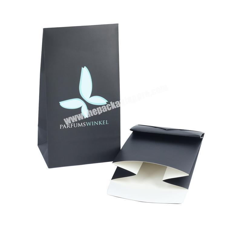 Custom logo 1000PCS MOQ packaging gift black triangle paper bag with CMYK