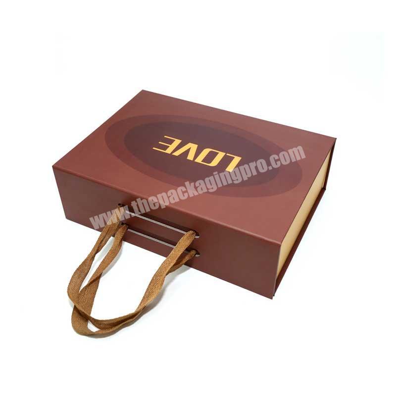 Custom logo and color printed suitcase type magnetic folding gift box