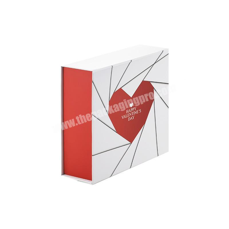 Custom logo collapsible hot rigid Valentine's day gift folding box with magnetic closure