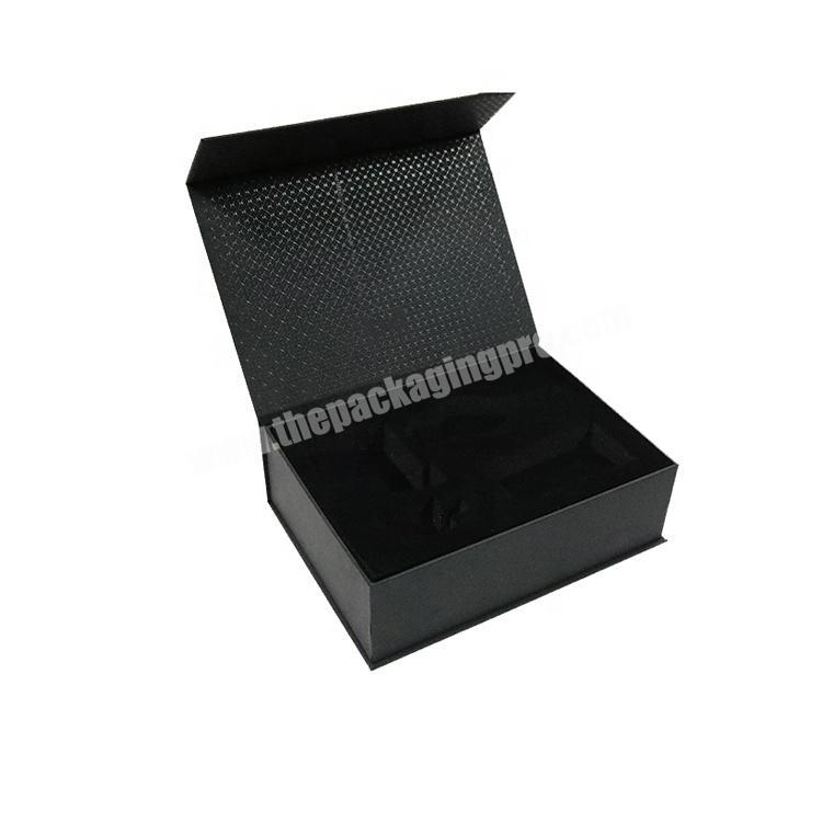 Custom logo double sided print black rigid cardboard spot UV foldable packaging boxes magnetic closure gift box