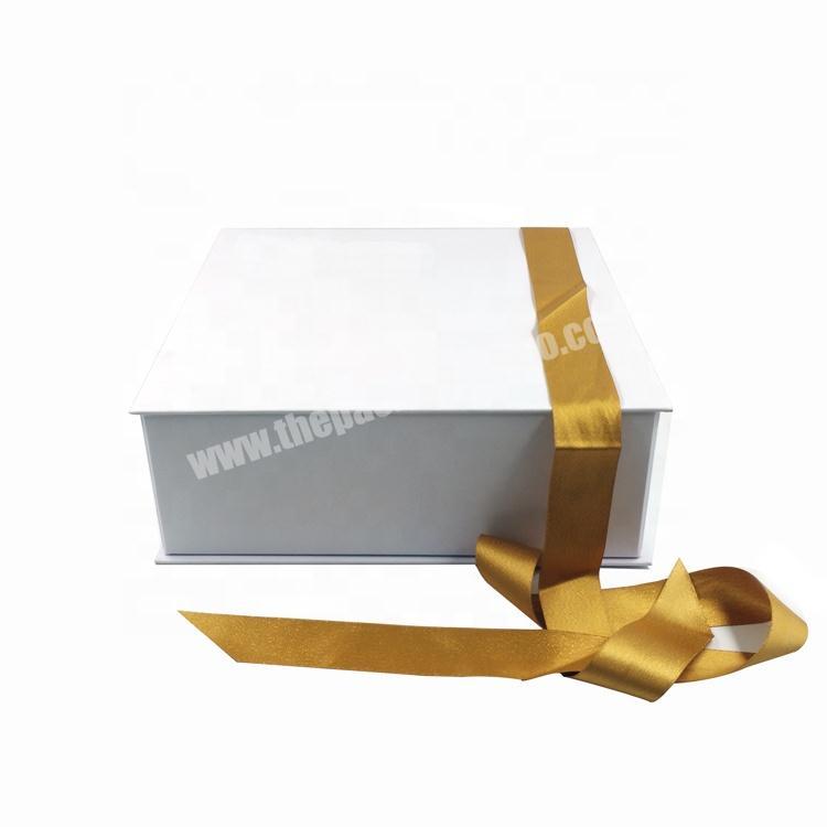 Custom Logo Large Magnetic Folding Packaging Gift Box With Magnet Closure