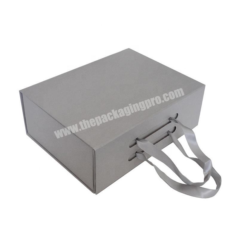 Custom Logo Luxury Magnetic Folding Paper Cardboard Shoe Box With Ribbon Handle