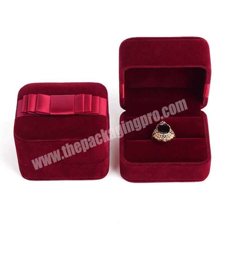 Custom Logo Luxury Round Shape Pink Velvet Bracelet Jewelry Gift Packaging Box
