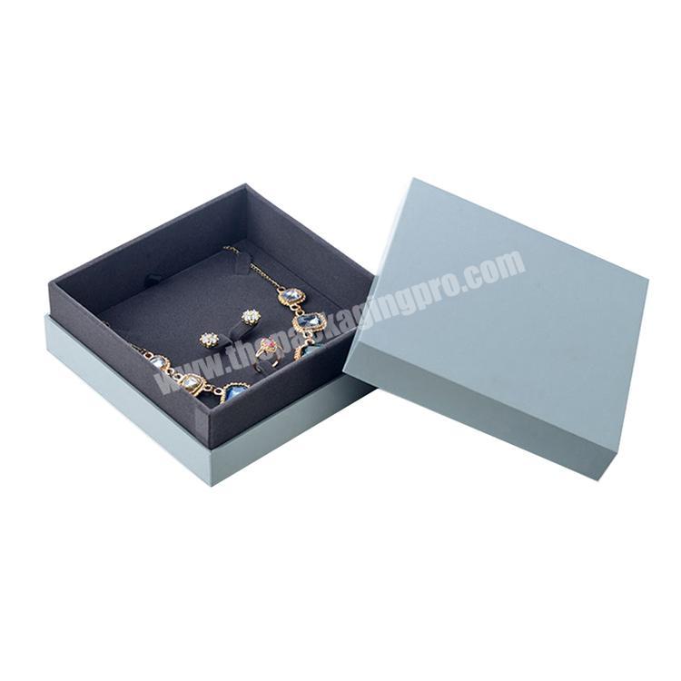 Custom logo plain small decorative cardboard earring holder jewelry box