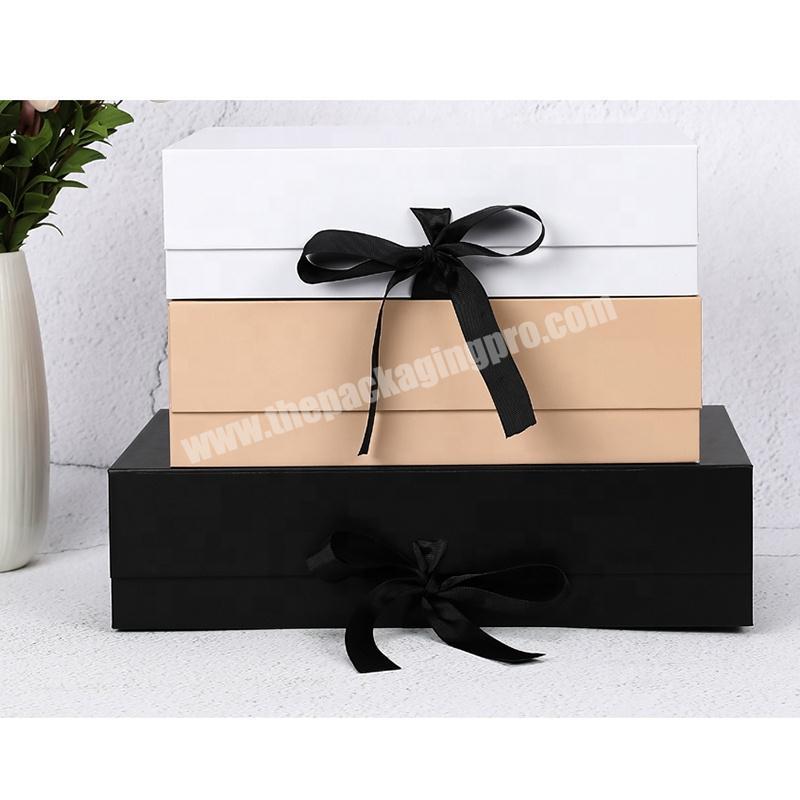 Custom Logo Printing Luxury Rigid Cardboard Magnetic Folding Gift Box With Ribbon Closure