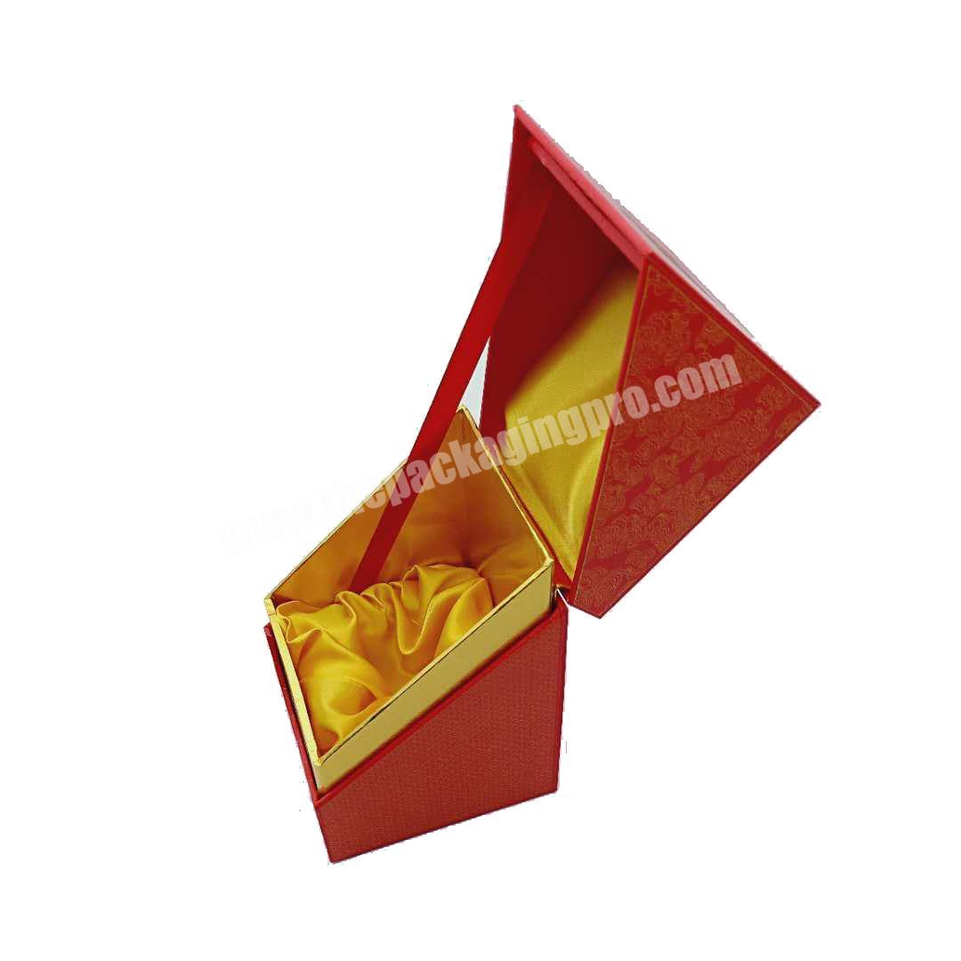 custom logo red color printing linen embossing hinged flap lid gift cardboard box