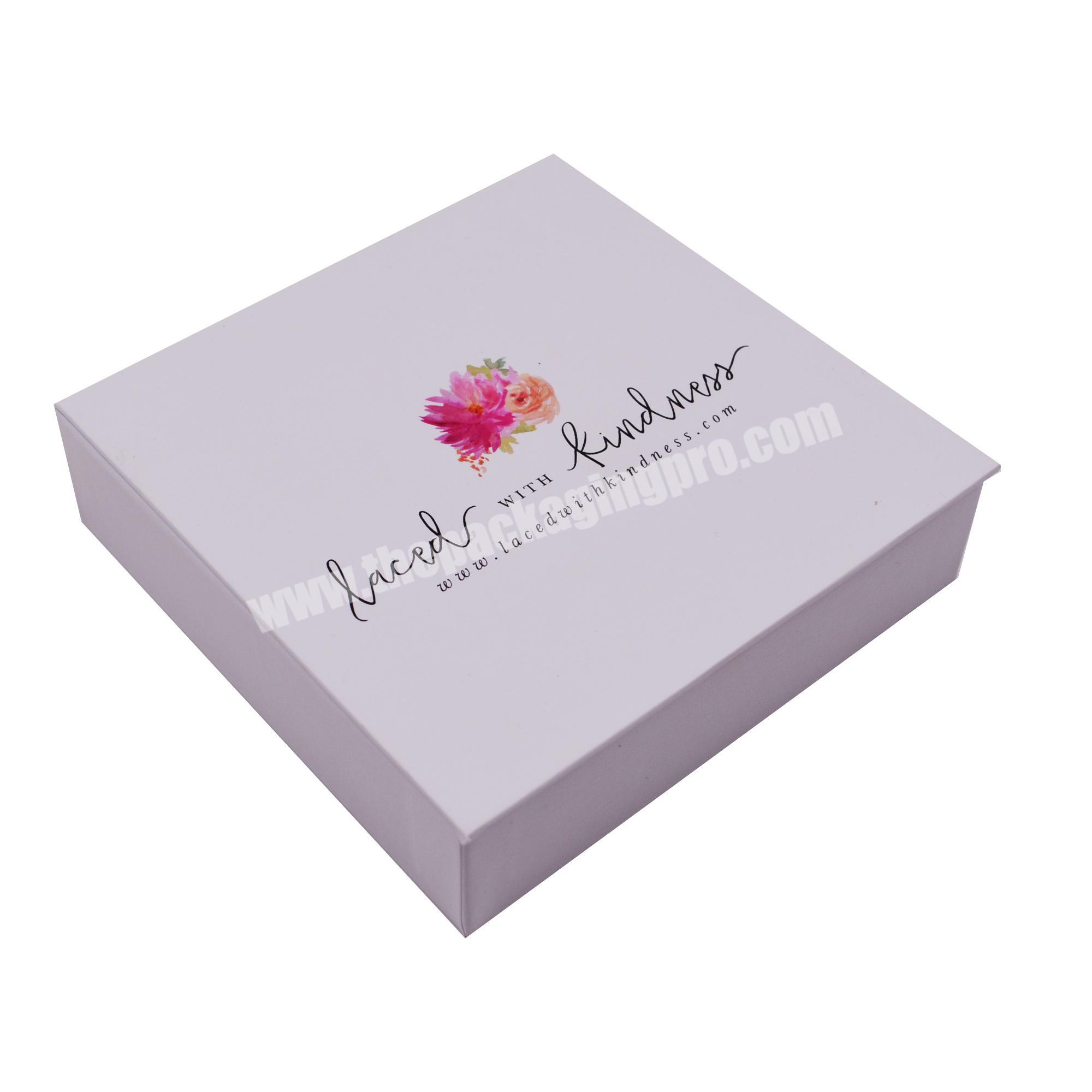Custom Logo Small White Paperboard Ear Ring Box Storage Packaging Paper Jewelry Box with Sponge  Silk scarves