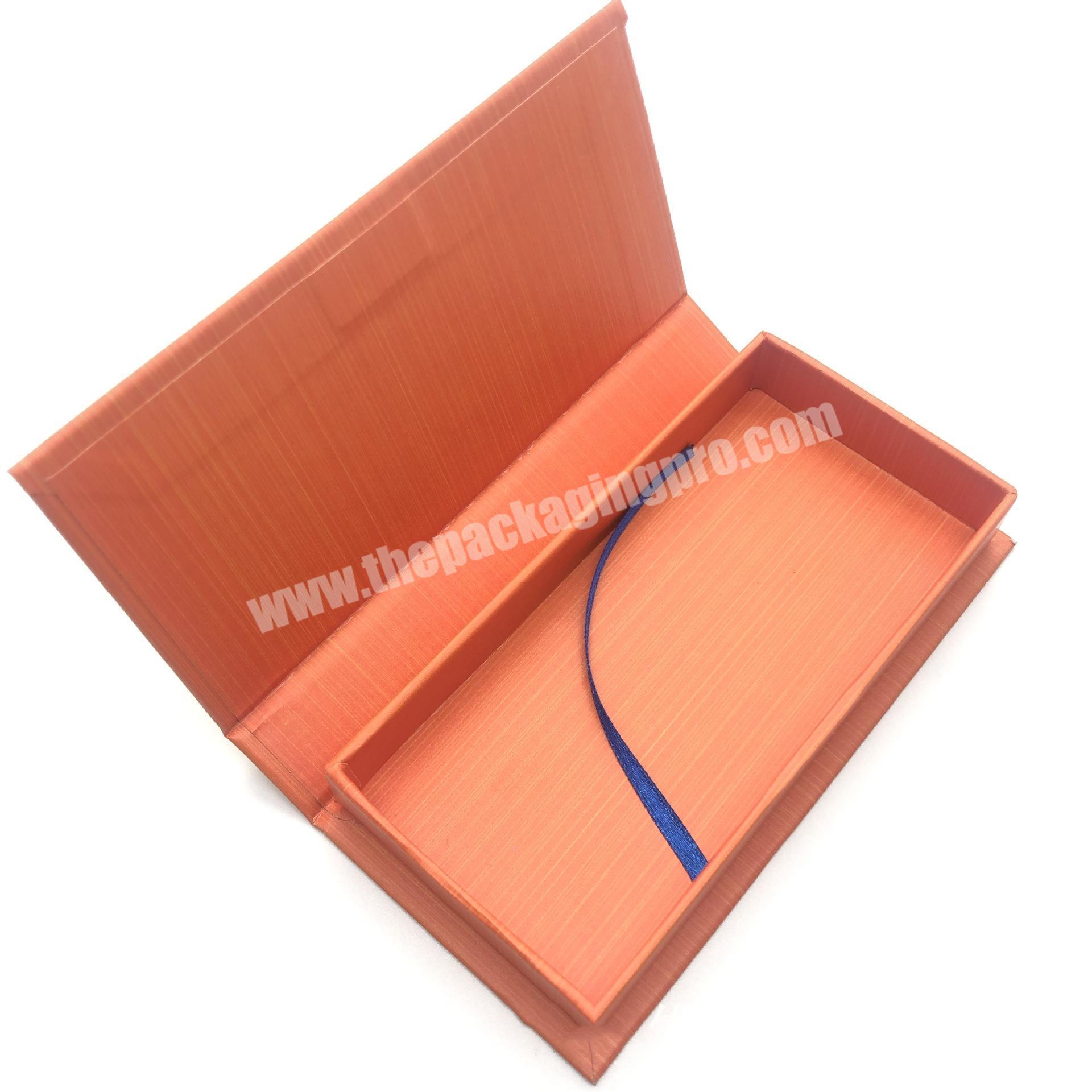 Custom logo wholesale factory price base magnetic gift box