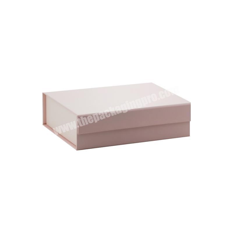 Custom low MOQ cardboard small pink magnetic lid gift box packaging