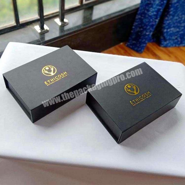 Custom Luxury Cardboard Magnetic Flipping Gift Packaging Box With Ribbon