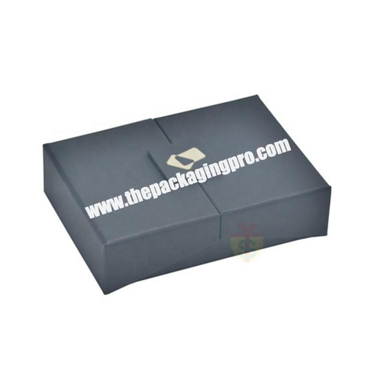 Custom Luxury Cardboard Paper Packaging Business Gift Card Box With Magnetic Closure