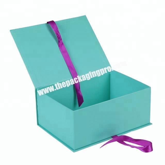 custom luxury display gift paper boxes for hair extensions