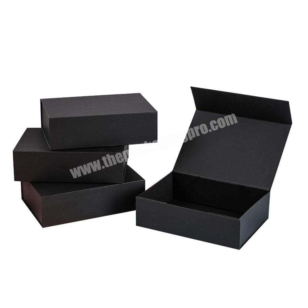 Custom Luxury Foldable Magnetic Paper Shoe Cloth Jacket Packaging Boxes