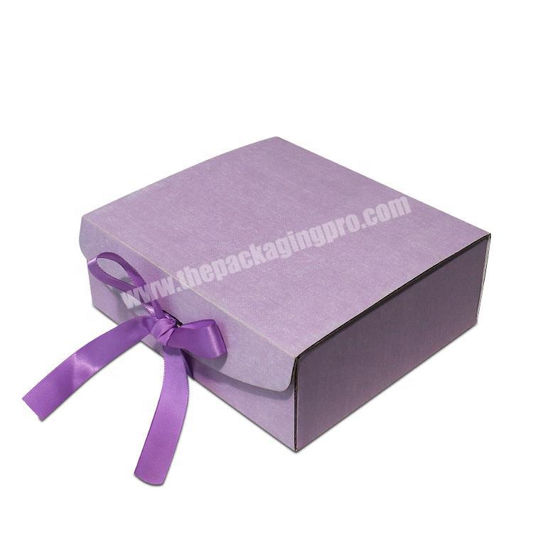 Custom Luxury Gift Packaging Cardboard Folding Magnetic Folding Gift Flip Purple Paper Box