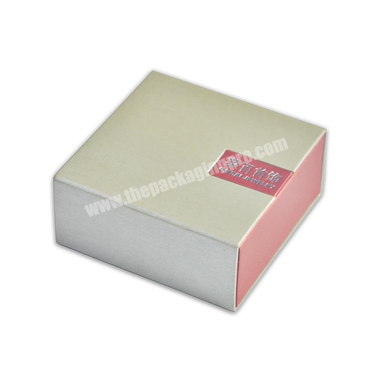 Custom Luxury Hand Chain Packing Gift Box With Fix Party