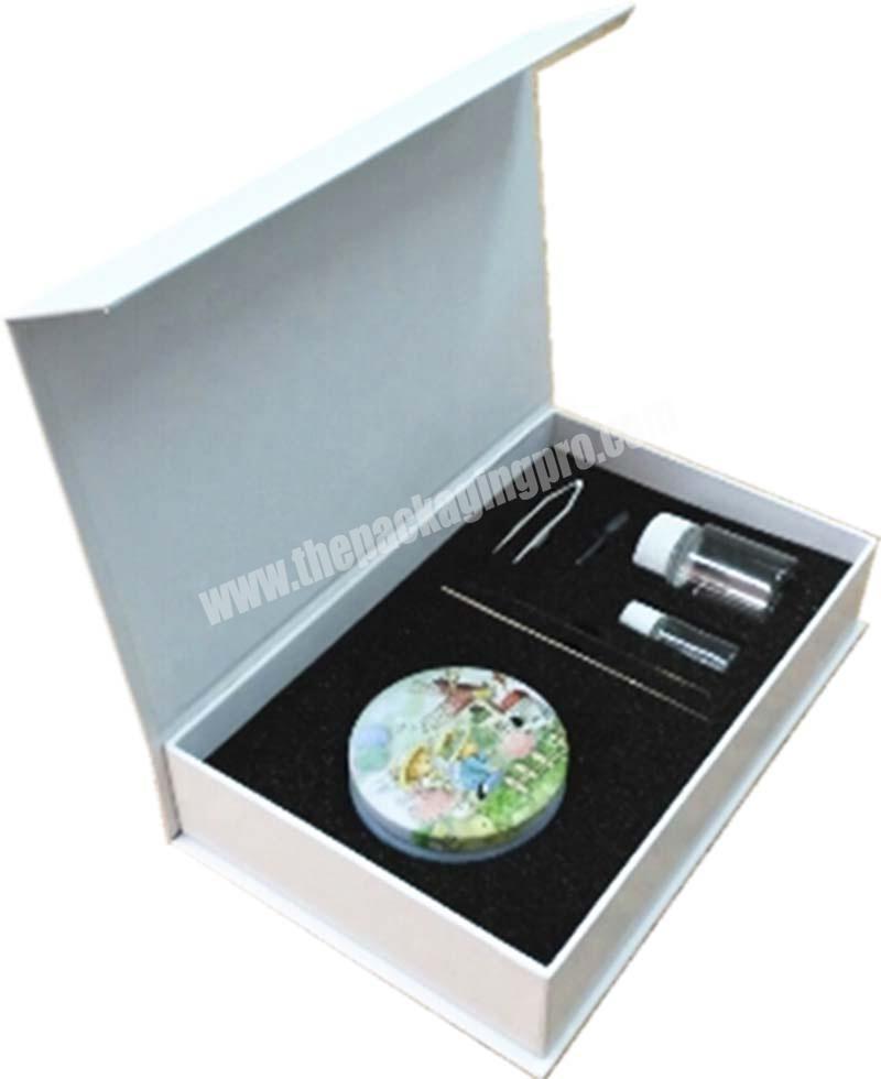 Custom Luxury Magnet Cosmetic Gift Set Packaging Box With Foam Insert