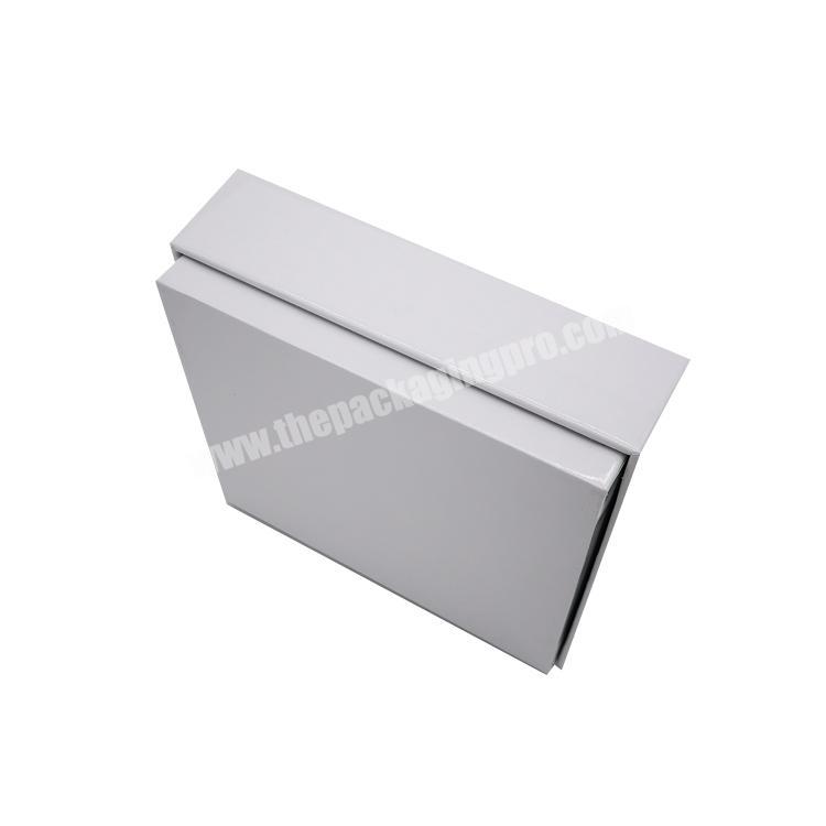 Custom Luxury Paper Cardboard Packaging Gift Box Jewelry with white EVA Foam
