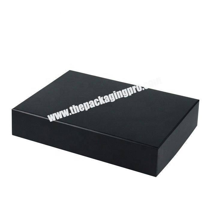 Custom luxury paper packaging gift box top and bottom underwear clothing box