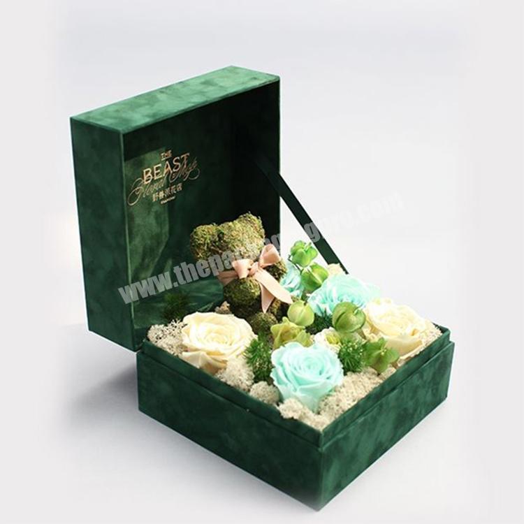 custom luxury velvet fresh flower box packaging
