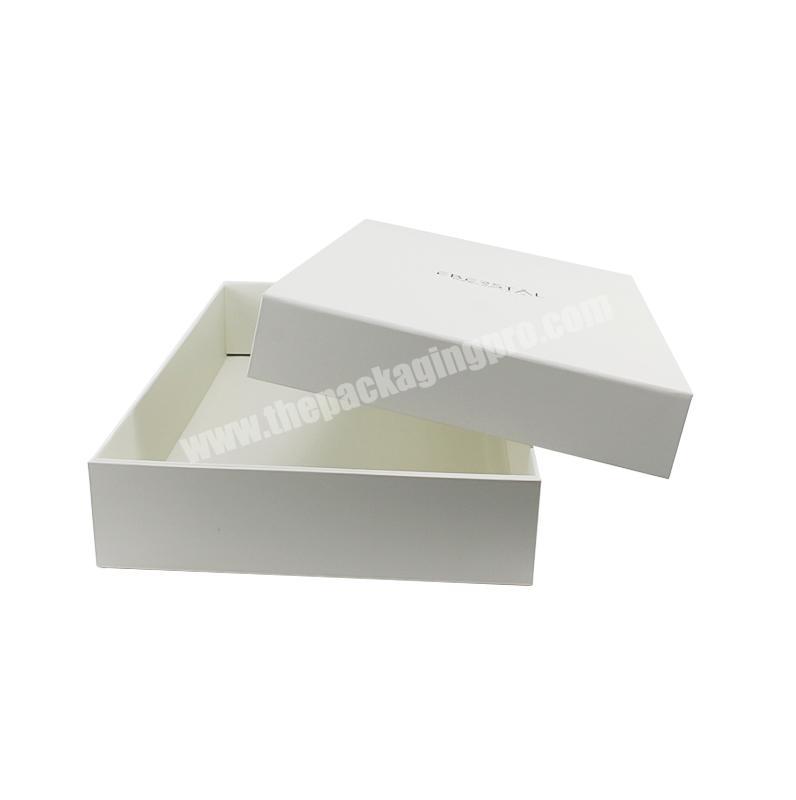 Custom luxury white lid and base gift box with custom printing manufacturer in Shenzhen
